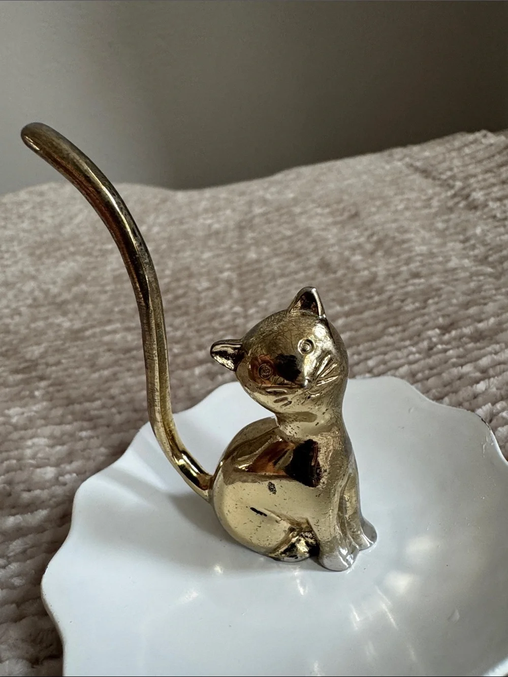 Ring Holder White And Gold Cat Ring Holder Trinket Dish